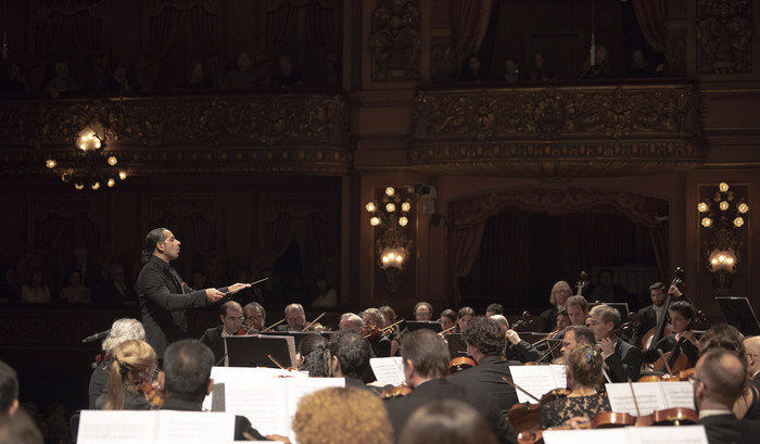 El Colón presenta un concierto online de la Filarmónica de Buenos Aires ...